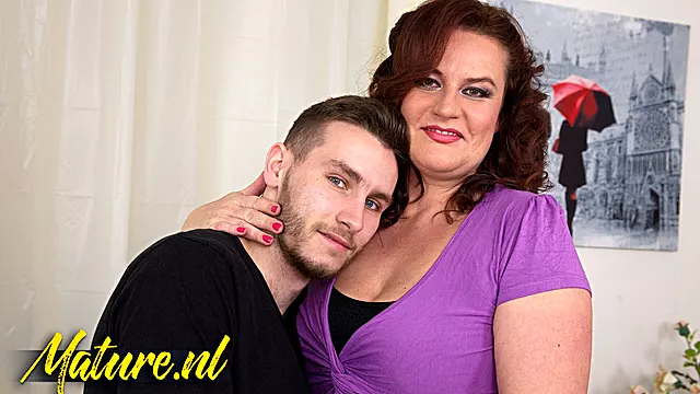 Adolescenti Cu Mature, Sperma Între Tite, Colanti, Hardcore Tineret, Matura Înseala Sotul
