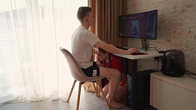 Trai Cu To Sục Cặc, Xuất Tinh, Tự Fuck Mình, Khong Tre, Tu Che, Co Hong Sau Nhất Ban, Đang Chơi Game Bị