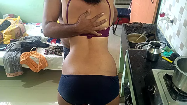 Indain Desi, Bucatarie Amateur, Pe La Spate In Bucatarie, Amatori Indieni