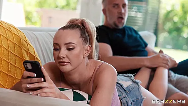 Größe Brüste Ficken, Grosser Schwanz Milf, Grosser Schwanz Wichsen, Titten Aufgehängt, Große Brüste Handjob