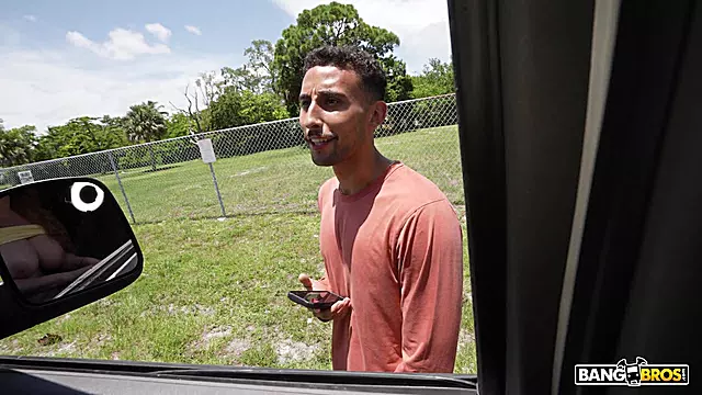لورن فیلیپس, کنارشرت, کون چاق, غول