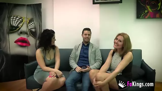 Yasli, Kok Xala, Döş, Amator Cumshot, Gozel Qiz Boyuk Doslu Calansik Kuren, Xalaska Iri Doslu