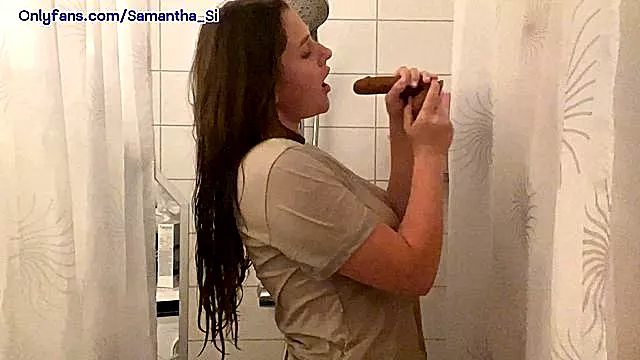 Wet Girl In I Locked Myself In Th Bathroom To Help You Satisfy The Hunger Of Your Cock
