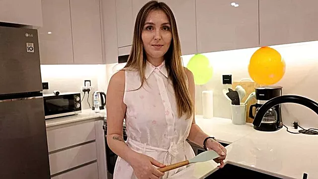 Hot Russian MILF Alina Rai Fucks Best Friend's Mom in POV Doggy Style Creampie