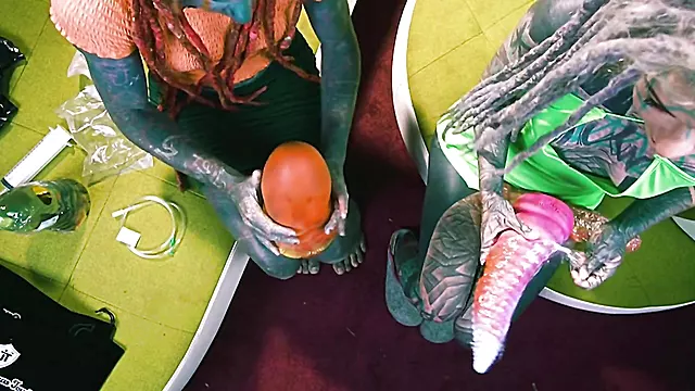 Par Dildo, Par, Bliver Væk, Legetøj, Kæmpe Dildo, Stor, Enormt Legetøj, Gamle