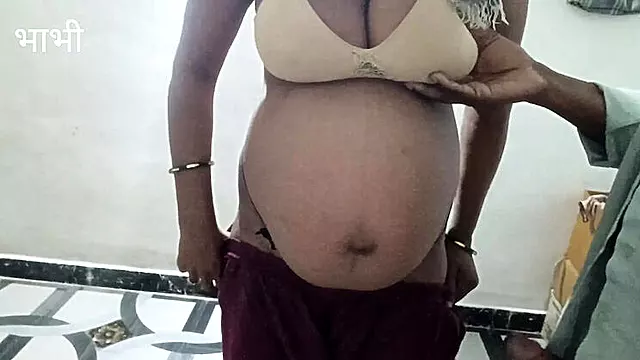 Desi Bhabhi Pregnant Face Fuck and Massage with Devar in Indian Village