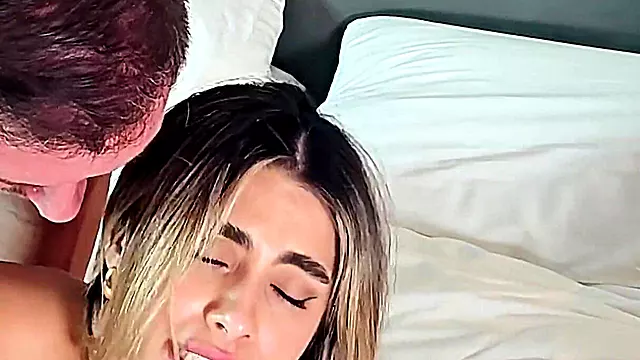 Blowjob Amatør, Amatør Par Byt, Amatør Cumshot, Misionær Amatør Sex, Amatør Wife, Store Bryster Par