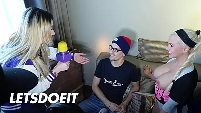 熟女穴, 大奶子性交, 吸大奶视频, 垂奶熟女, 公雞大量射精, 巨乳国产, 乳頭吸吮胸部, 吸大屌, 巨大乳头, 扩阴