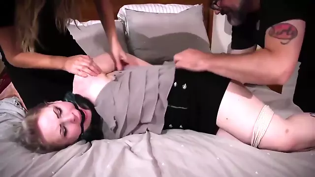 Bdsm Gitgide, Meme Bdsm, Büyük Meme Sikme, Büyük Meme, Iri Memeli Dövmeli, Büyük Memeli Porno Fetis