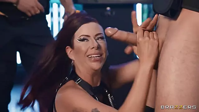 سکس الکسیس از کون, الکسیس وحشی, انال رویصورت, از کون سبزه, مقعد فرو کردن, خوردن و کردن کس, خوردن تف