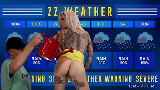 Iri Memeli Dövmeli, Büyuk Göğüs Sakso, Sexy Buyuk Meme, Hardcore Büyük Memeli, Büyük Göğüsler Ile Hot Milf