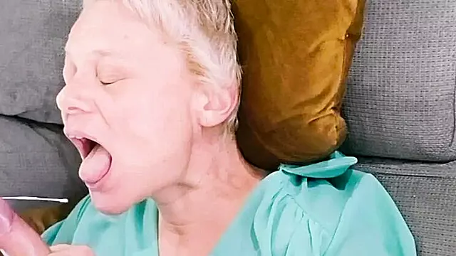 Amateur Lingerie Anal, Mature Amateur Faciale, Anal Missionnaire, Anal Avec Son Fils, Mature Ejac