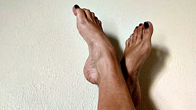 Arcatw Piedi, Piedi Puntati, Piedini