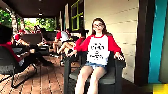 Jebanje Svršavanje Na Klinke Sa Velikim Sisama, Sise Javno Sa Velikim Sisama Si, Veliki Kurc I Sitne Klinke