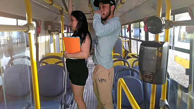18 Godina, 18 Godina Tineđerca Se Sexsaju, Debeli I Veliki Kurac, Mladi Veliki Kurac, Mlade Jebu Veliki Stari Kurci