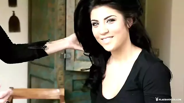 Esmer Bebek, Brunetta Striptease, Meme, Erotik Solo