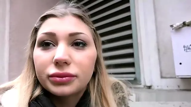 Blond Klaar Pijpen, Blond Teen, Buiten Tiener, Jongen, Buiten Pijpbeurt, Tiener Pijpbeurt, Openbare Blowjob