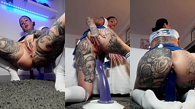 Cute soccergirl stretching her pussy with big toy