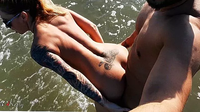 Beach Nude, Iri Iri Memeli Olgun Bayanlar Ve Sex Videoları, Büyük Memeli Attırma, Sarısın Babes
