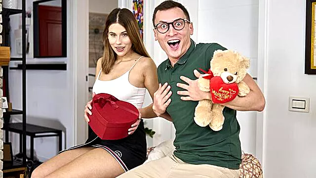 De Perrito Por El Culo, Tetas Grandes Follada Por Culo, Mamada Polla Grande, Pollón Con Tetona