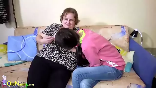 Sexo Oral Amateur, Lesbianas Maduras, Maduras Aficionadas Masturbandose, Abuela Madura, Sexo Oral Lesbianas