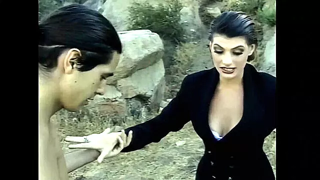 Donna Warner Double Penetration Threesome - Passionate Blowjob & Cumshot in USA