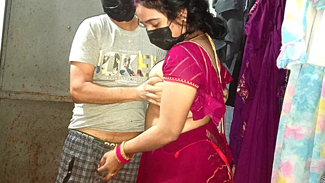 Pinky Bhabhi Was Fucked in Saree and Blouse All Night Long