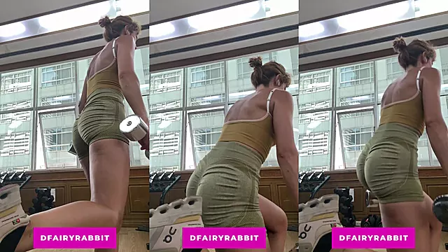 My tiny redhead booty looks so delicious in these tight leggings