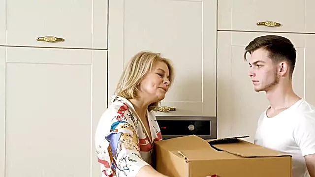 Stare Velke Kozy, Prsaté Kundy, Obrovsky Penis, Zralé Blondýna, Blondýna S Penisem, Čurák V Kundě