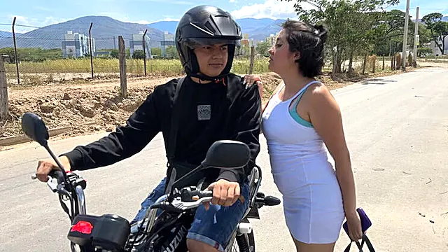Sexy Latina Teen Manuela Alvarez Rides My Cock After I Pick Her Up On My Bike - Big Ass Twerking And Anal Fuck