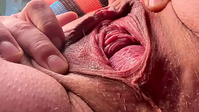 اماتور کثیف, اماتور مهبل, آماتور بالغ, اماتور, کوس کون, کوس رو صورت, شاشیدن روی صورت, شاشیدن تو صورت برده