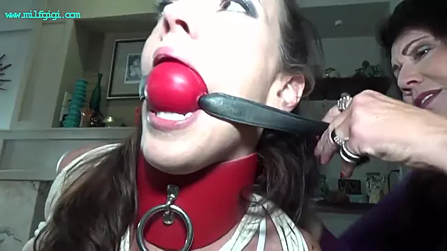 Dildo Numse, Store Bryster Strapon, Store Patter Brunetter, Store Bryster Femdom, Store Bryster