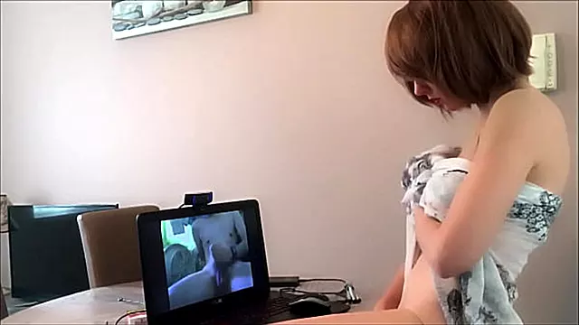 Fransk Amatör, Amatör Onani, Webbkamera Amatör, Fransk Onani, Webcam Onanerar, Tittar På Onanera