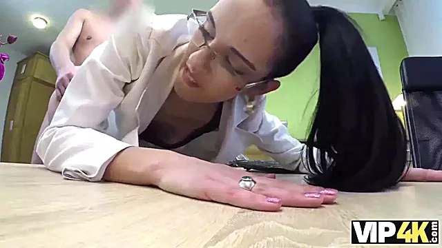 Checas Hermosas, Jovenes Hermosas, Parejita Sexy, Casting Por Dinero, Casting Adolescentes