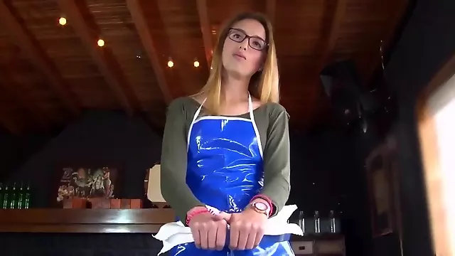 Velké Kozy A Péro, Velky Penis Do Kundy, Výstřik Na Kozy, Mezi Kozy, Pořádný Penis, Masturbace Pornstar