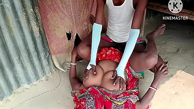 Pados Ki Desi Bhabhi Ki Chudai Ki