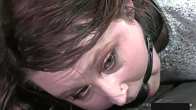 Svezane Anal, Grubo Anal, Tinejdžeri Anal, Anal Orgazam, Analne Igračke, Bdsm Grubo, Tinejdzeri Bondage