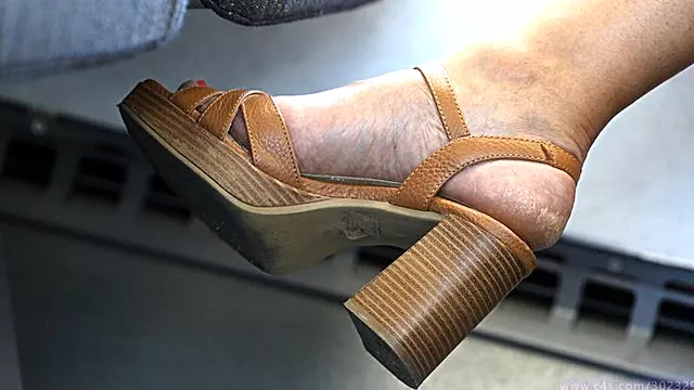 Beauty feet anf sexy high heel sandas foot fetish admiration, hot croosed legs, dirty soles done to lick