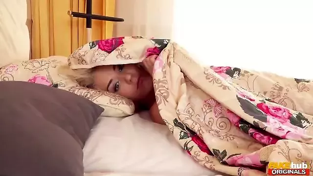 دهنی بور, لیسیدن خفن مکیدن, ساک زدن ناز, خورد سال, اسپرم رو صورت, کوس منی پاش, کوس رو صورت, کم سن