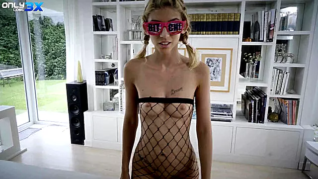 Slim Blonde Missy Luv Gets Hardcore Slammed By Erik Everhard's Big Cock