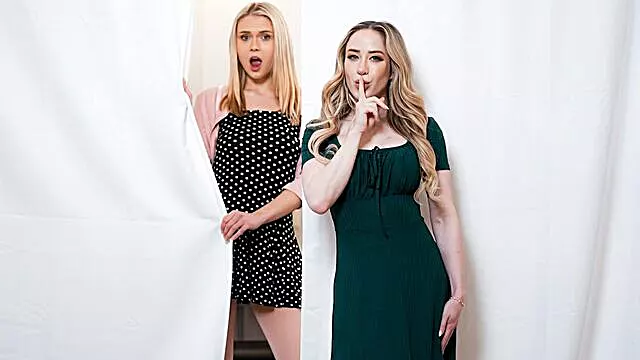 Cover-girl Alaina Taylor and Juliana Marie - blowjob porn - Perv Mom