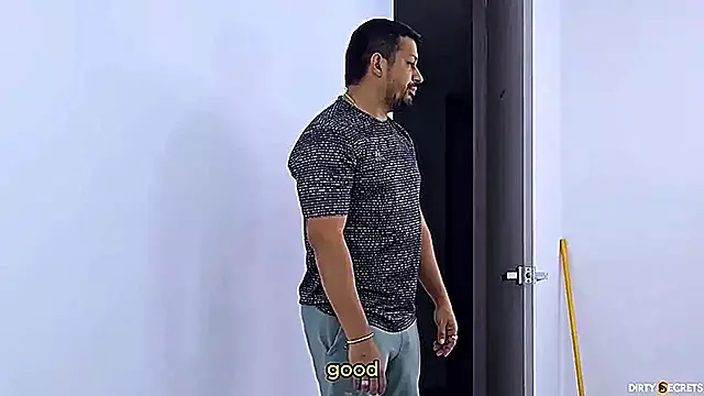 Veliki Kurcevi Jebu Babe, Nevine I Veliki Kurac, Pusenje Kurca Babe, Nevin 18 Godina, Jebanje Nevine