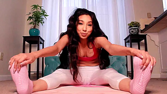 Empress Jennifer - Make Pervs Pay video