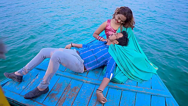Husband Fucks Wife Hardcore on Honeymoon Boat in Middle of Sea - Desi Bhabhi 18 Year Old First Time