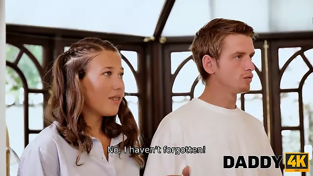 Trompé Sa Copine, Minet Fuck Daddy, Meres Filles, Que Des Filles Très Méchante, Ado, Maman Cochonne