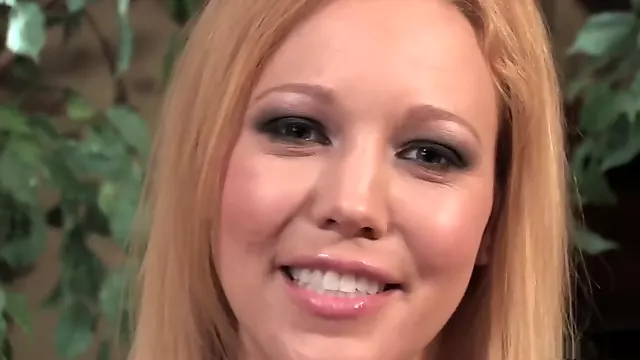 بلوند سه نفره, لباس زیر بلوند, سکس از کون بزرگ, سه نفره, ورزش سکسی, از کون, دوبه یک بلوند, سکسی سه نفره