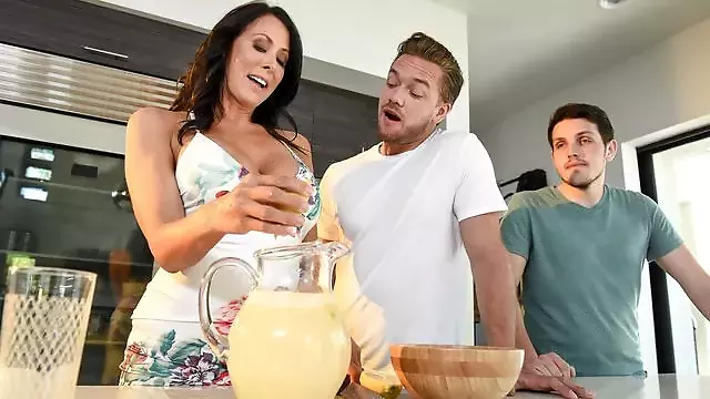 Shy Mom's First Squirt