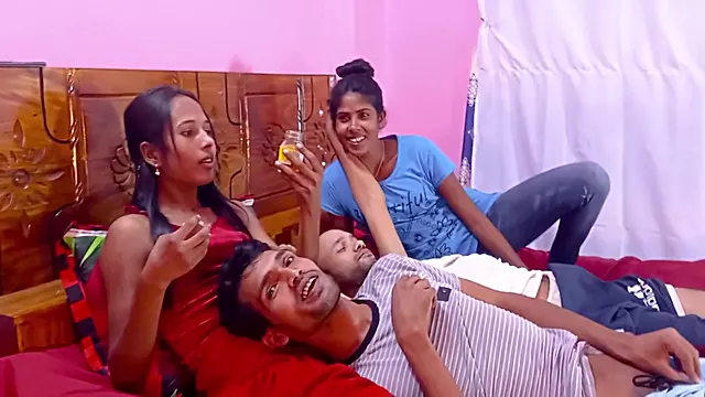 Two Tinder Guys Fucked Hard By Two Sluts Foursome Sex
