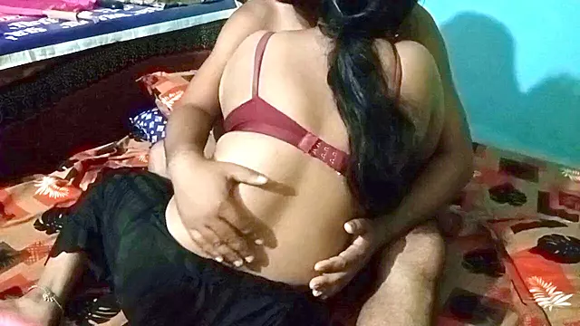 I got it on with a gorgeous bhabhi from the back