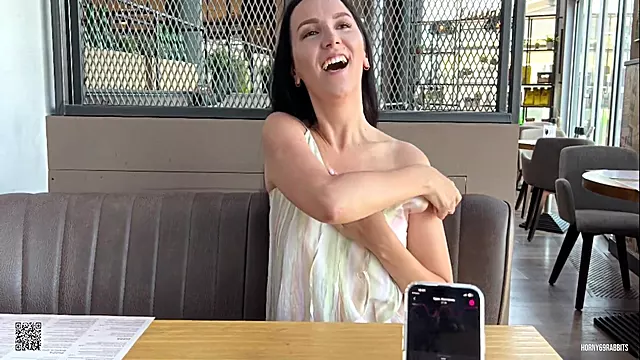 Amateurs Blow Job, Fkk Amateure, Dessous Blowjob, Orgasmus Blowjob, Lingerie Brünette, Brünette Öffentlich